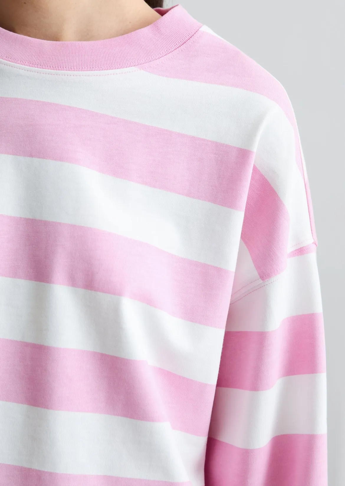 Gestreiftes Longsleeve relaxed aus Heavy Jersey