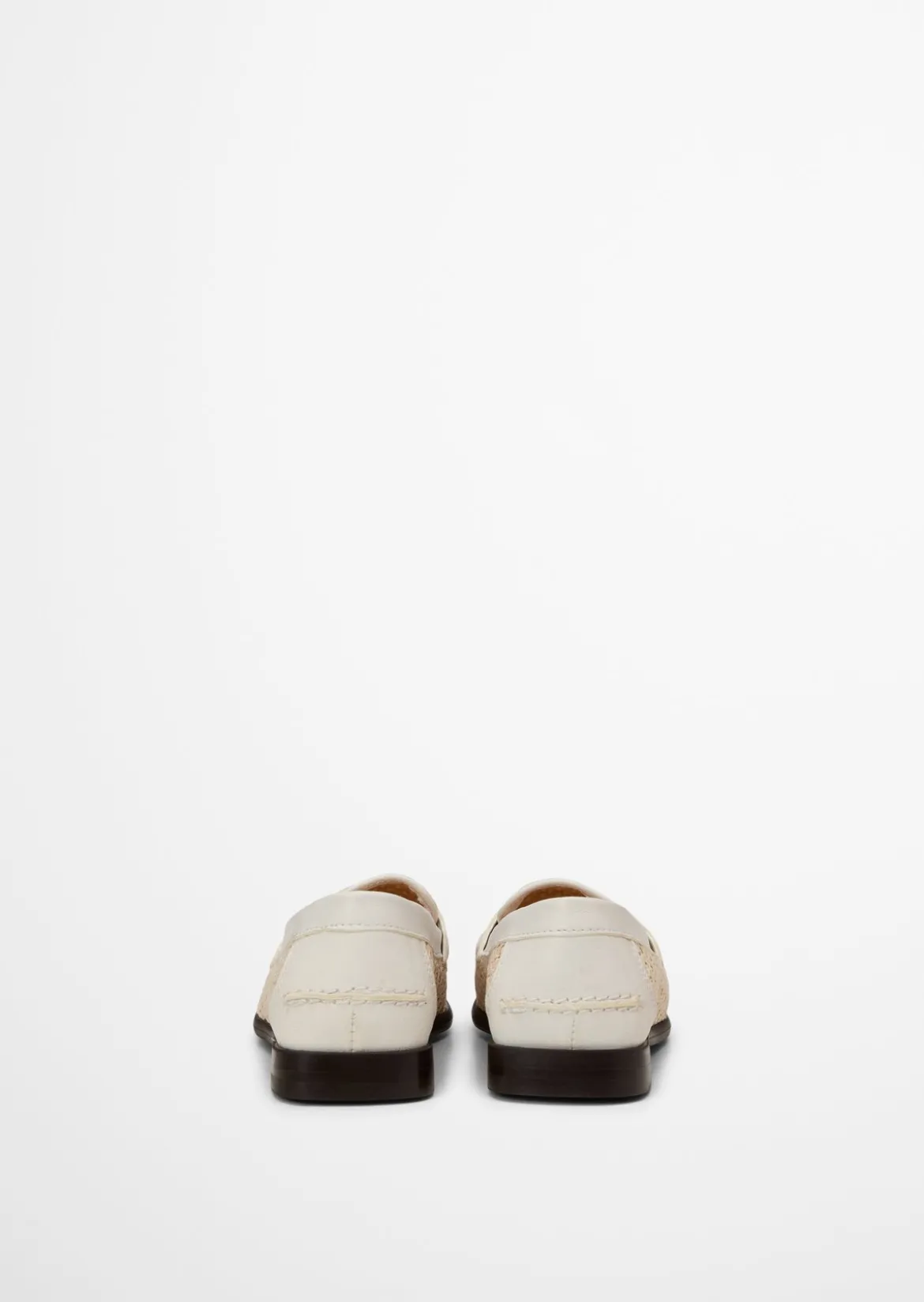 Loafer Model Fiona aus luftigem Raffiabast mit Leder